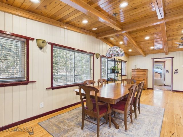 4964 US Highway 89 S, Livingston, MT 59047