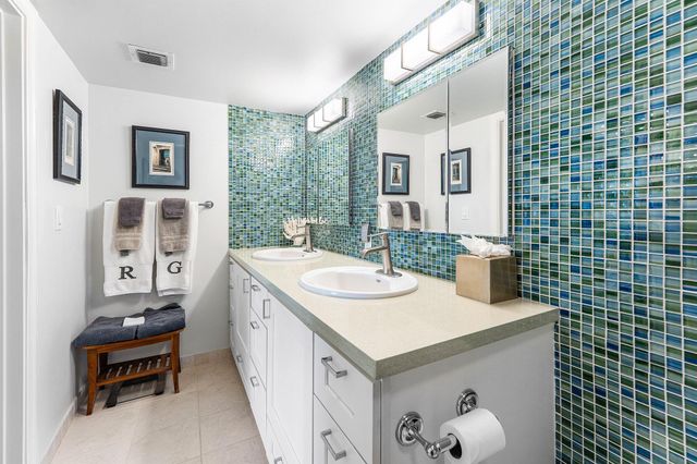 10677 Quail Covey Road Azalea, Boynton Beach, FL 33436