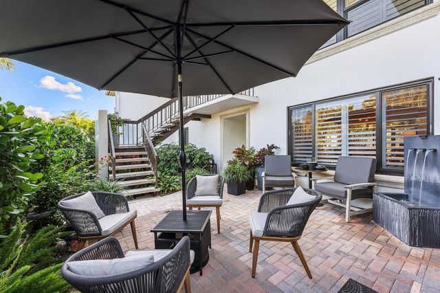 10677 Quail Covey Road Azalea, Boynton Beach, FL 33436