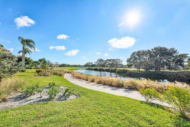 10677 Quail Covey Road Azalea, Boynton Beach, FL 33436