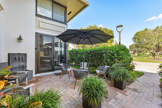 10677 Quail Covey Road Azalea, Boynton Beach, FL 33436