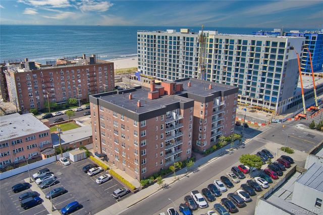 210 E Broadway 4F, Long Beach, NY 11561