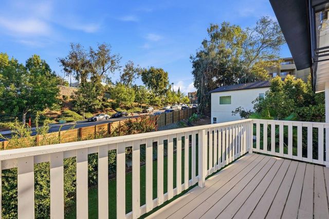 5067 Alumni Pl, San Diego, CA 92115