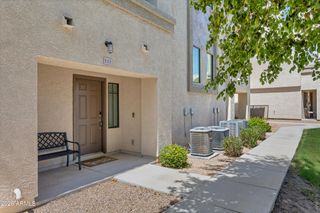 2315 N 52ND Street 111, Phoenix, AZ 85008