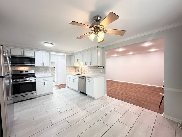 6959 W Higgins Avenue 1S, Chicago, IL 60656