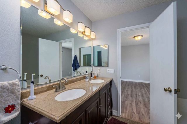 5209 Prestwick Drive, Fort Worth, TX 76135