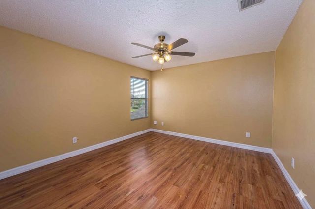 5209 Prestwick Drive, Fort Worth, TX 76135