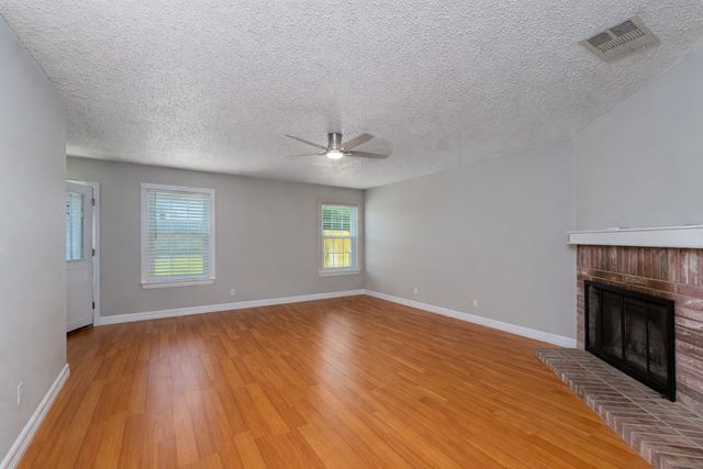 5209 Prestwick Drive, Fort Worth, TX 76135