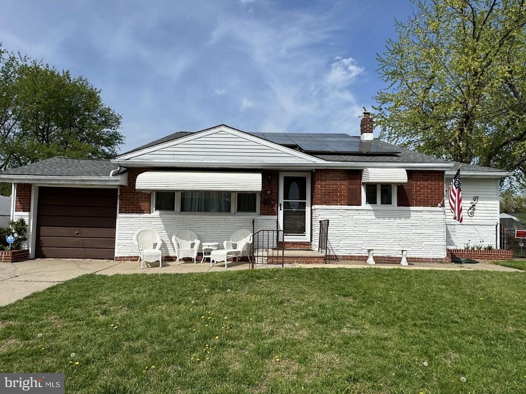 38 BELMONT RD, Bellmawr, NJ 08031