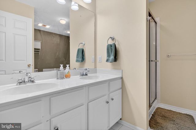 116 RITTENHOUSE DR, Deptford, NJ 08096