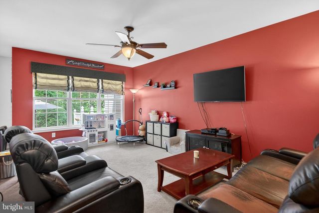116 RITTENHOUSE DR, Deptford, NJ 08096