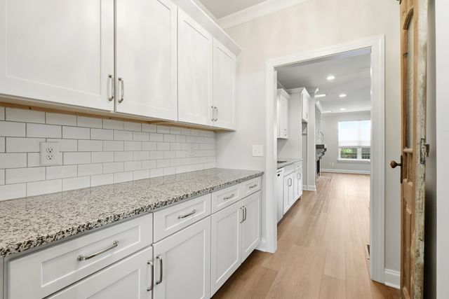 2120 Chaucer Park Ln, Thompsons Station, TN 37179