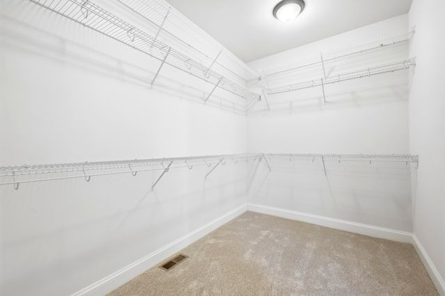 2120 Chaucer Park Ln, Thompsons Station, TN 37179