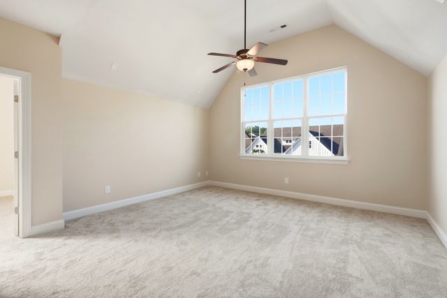 2120 Chaucer Park Ln, Thompsons Station, TN 37179