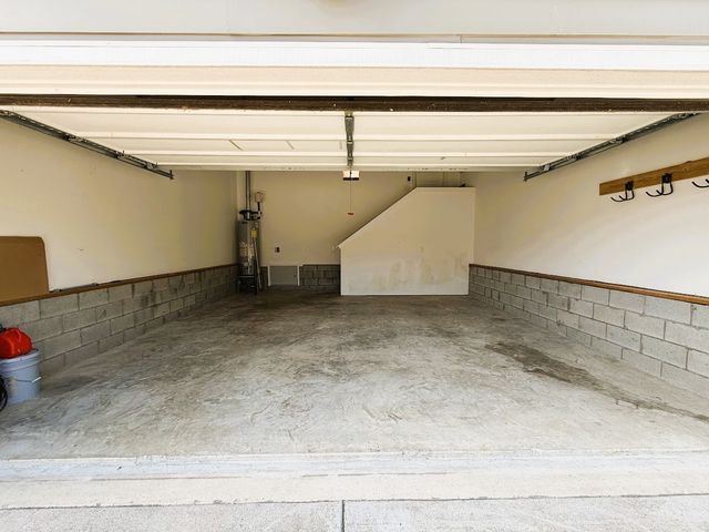2120 Chaucer Park Ln, Thompsons Station, TN 37179