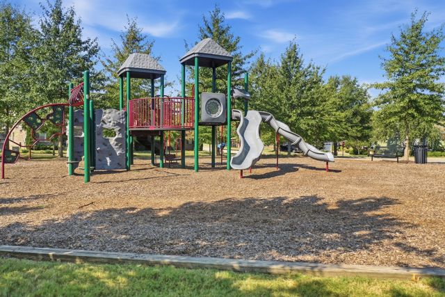 2120 Chaucer Park Ln, Thompsons Station, TN 37179