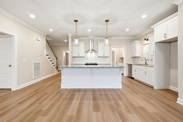 2120 Chaucer Park Ln, Thompsons Station, TN 37179