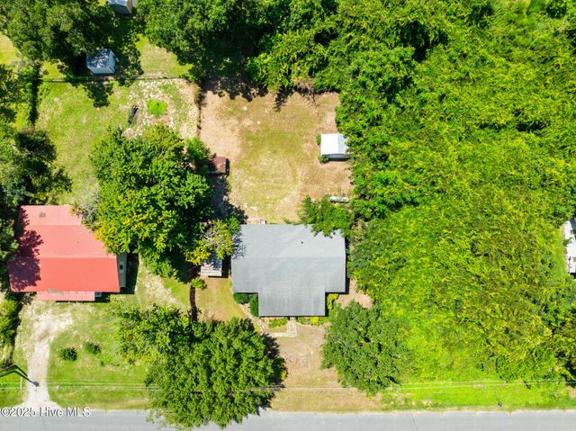 17241 Hurley Drive, Laurinburg, NC 28352