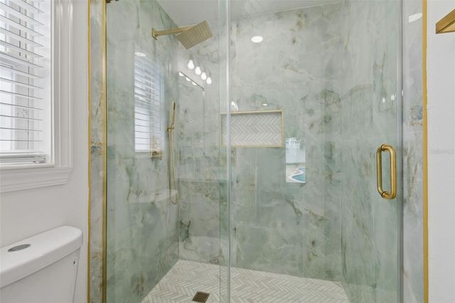2102 W FERRIS AVENUE, Tampa, FL 33603
