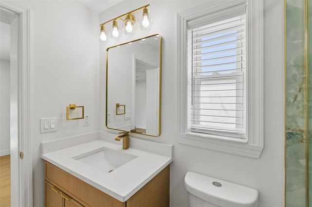 2102 W FERRIS AVENUE, Tampa, FL 33603