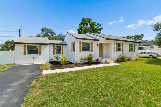2102 W FERRIS AVENUE, Tampa, FL 33603
