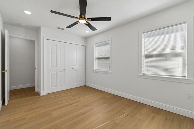 2102 W FERRIS AVENUE, Tampa, FL 33603