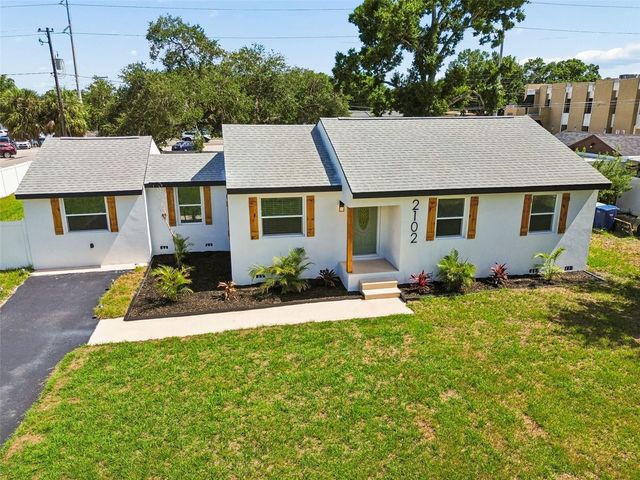2102 W FERRIS AVENUE, Tampa, FL 33603
