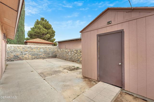 3460 Chickasaw Drive, El Paso, TX 79936