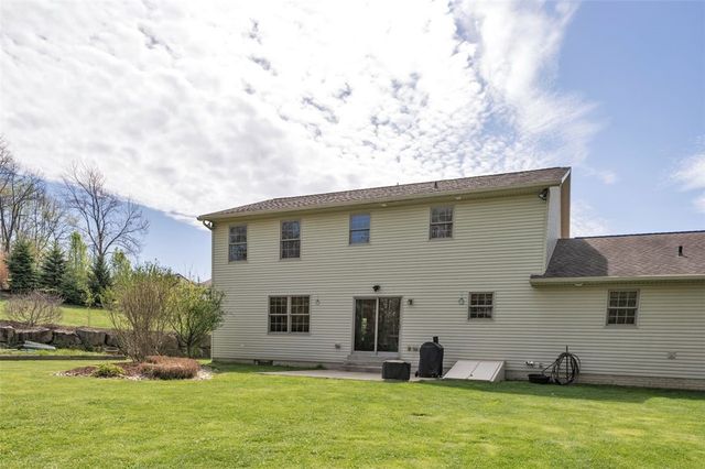 9227 Marshall Rd, Cranberry Twp, PA 16066