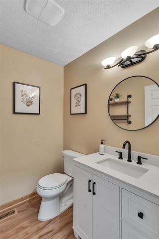 9227 Marshall Rd, Cranberry Twp, PA 16066