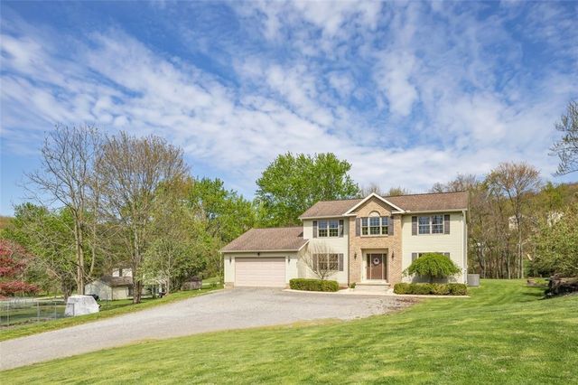 9227 Marshall Rd, Cranberry Twp, PA 16066