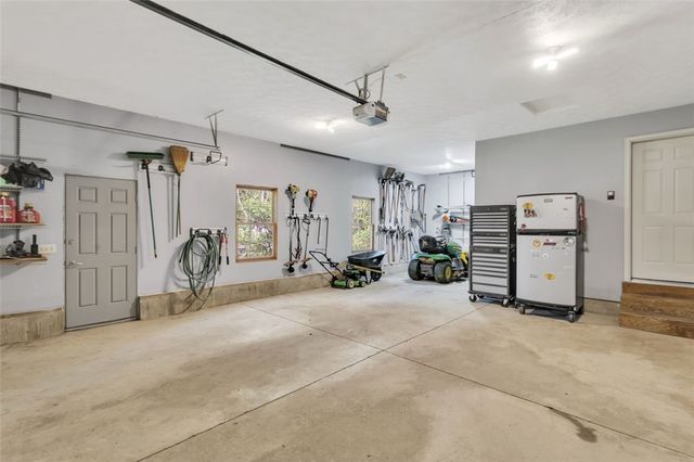 9227 Marshall Rd, Cranberry Twp, PA 16066