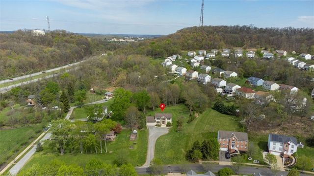9227 Marshall Rd, Cranberry Twp, PA 16066