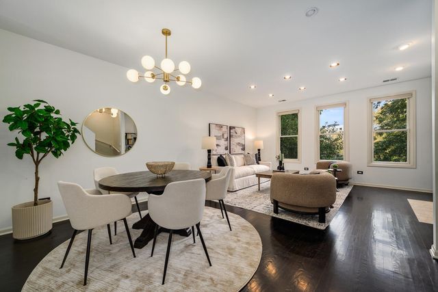 1036 N Crosby Street, Chicago, IL 60610