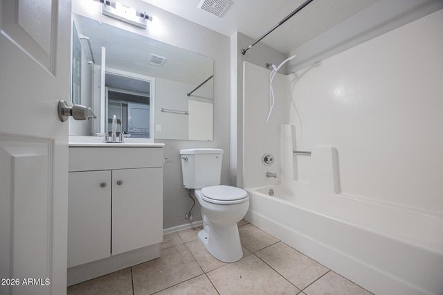 1055 W 5TH Street 18, Tempe, AZ 85281