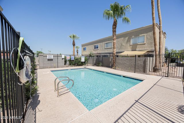 1055 W 5TH Street 18, Tempe, AZ 85281