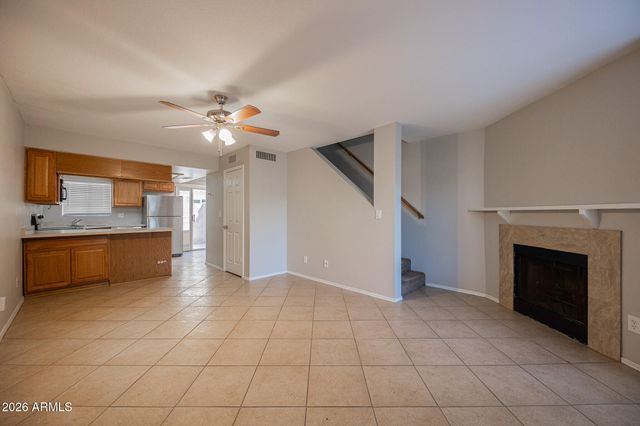 1055 W 5TH Street 18, Tempe, AZ 85281