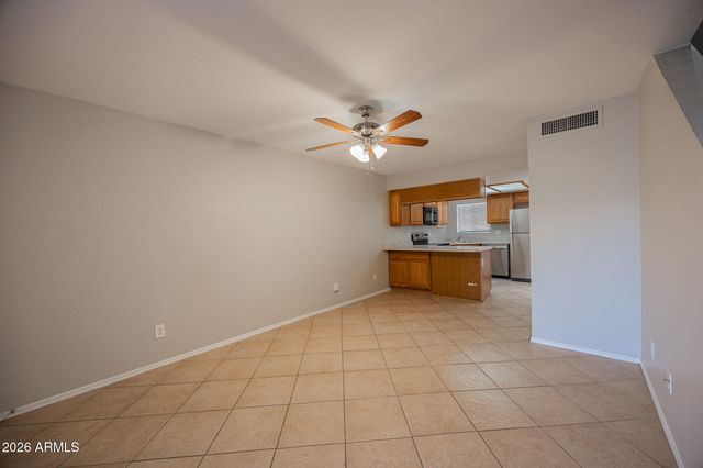 1055 W 5TH Street 18, Tempe, AZ 85281
