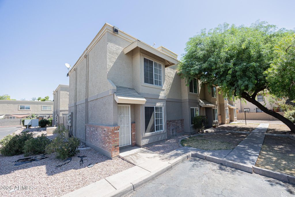 1055 W 5TH Street 18, Tempe, AZ 85281