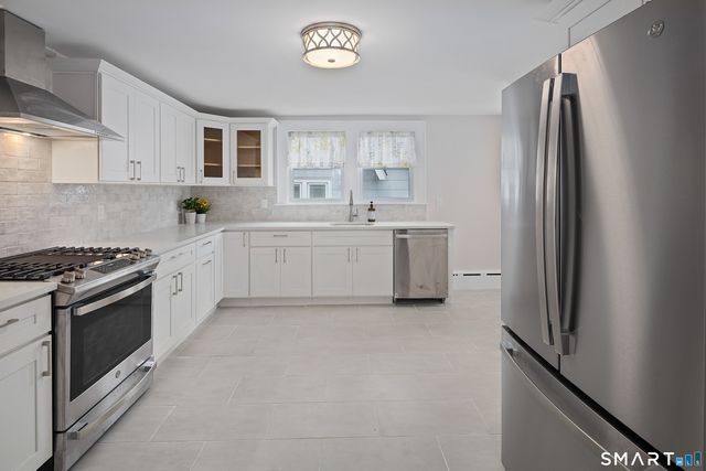 287 Glenbrook Road, Stamford, CT 06906