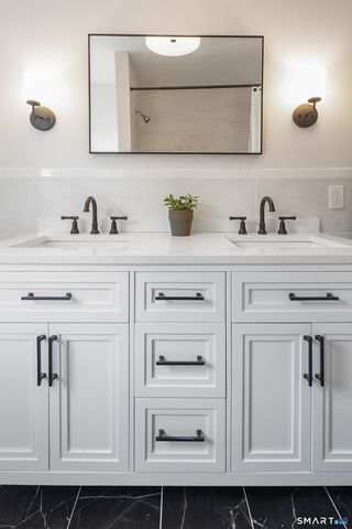 287 Glenbrook Road, Stamford, CT 06906