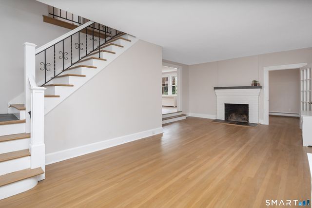 287 Glenbrook Road, Stamford, CT 06906