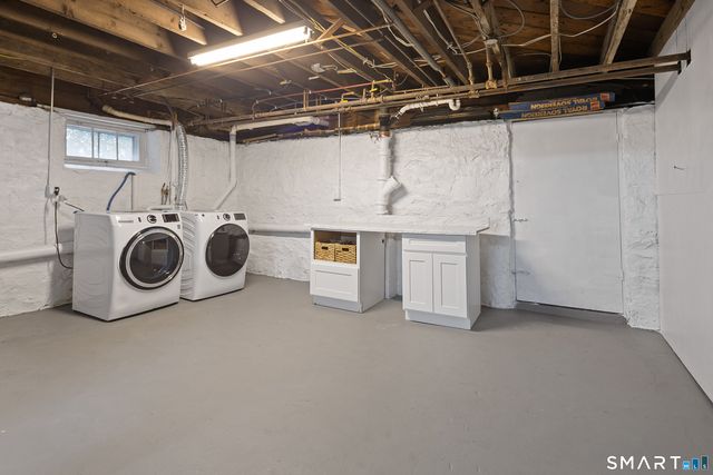 287 Glenbrook Road, Stamford, CT 06906