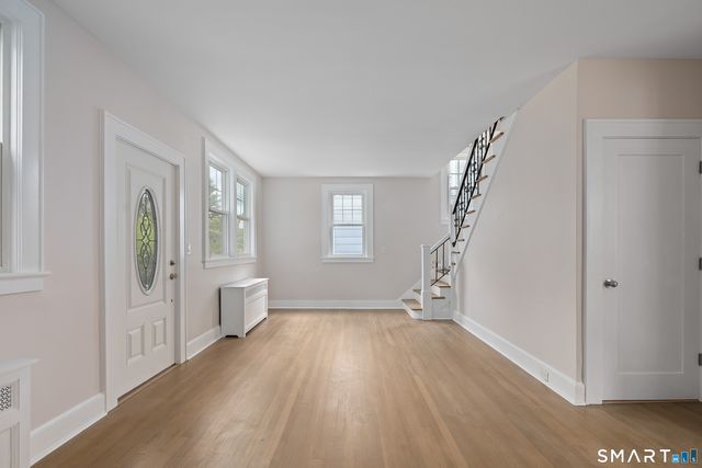 287 Glenbrook Road, Stamford, CT 06906