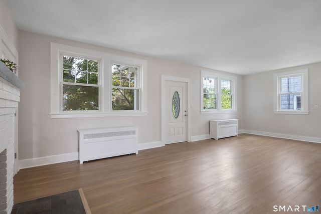 287 Glenbrook Road, Stamford, CT 06906