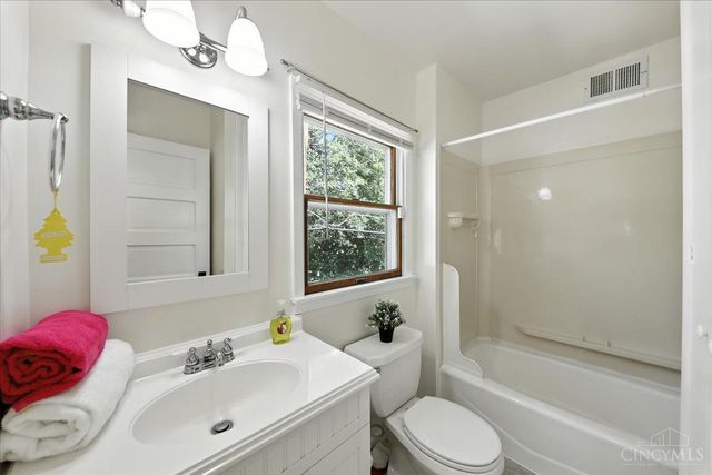 2506 North Avenue, Middletown, OH 45042