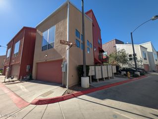 223 DOUGRAM Avenue 0, Las Vegas, NV 89101