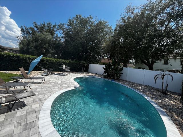 13324 HATHERTON CIRCLE, Orlando, FL 32832