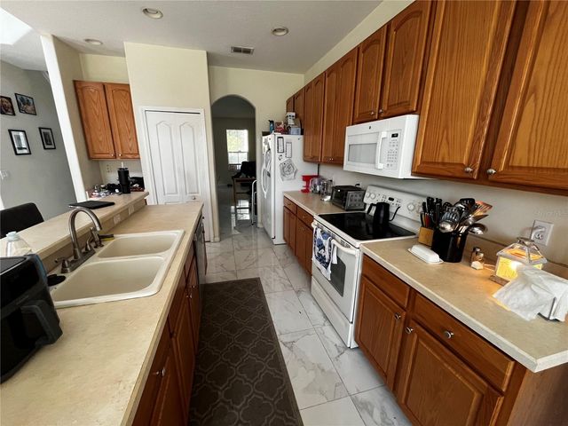 13324 HATHERTON CIRCLE, Orlando, FL 32832