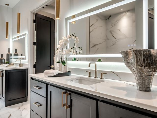 4424 Redbud Circle, Oklahoma City, OK 73111